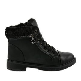 Black boots from Dorfir insulated boots