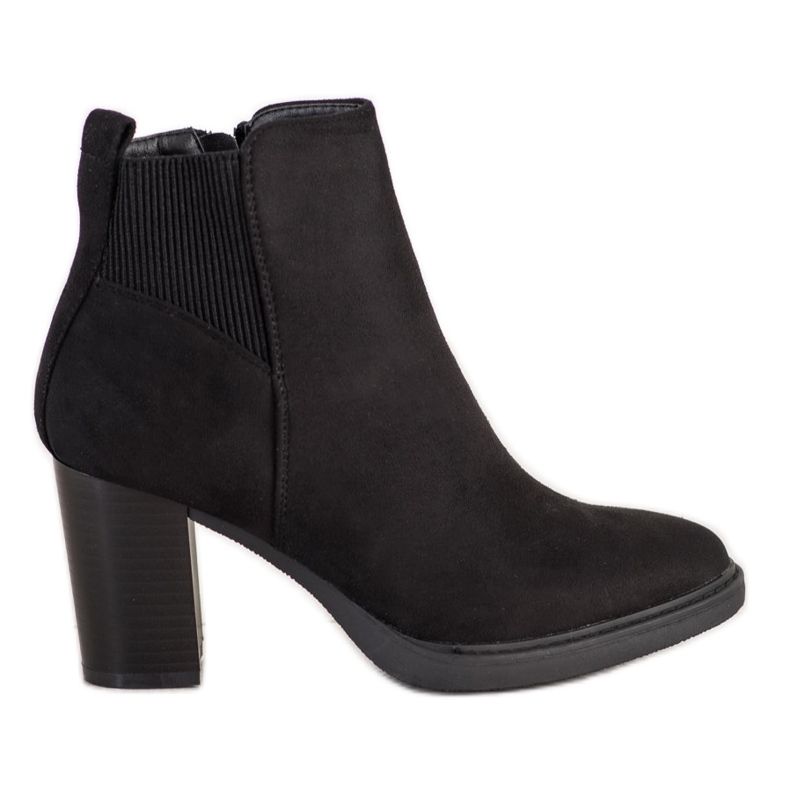 Super Mode Black Booties On A Post