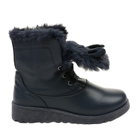 Navy blue insulated boots from Alrindra