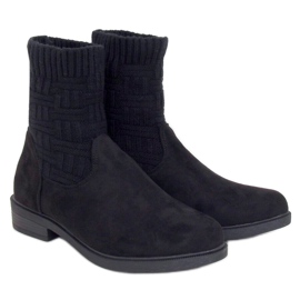 Boots with a sweater uppers black E2100 Black