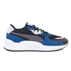puma white sports shoes