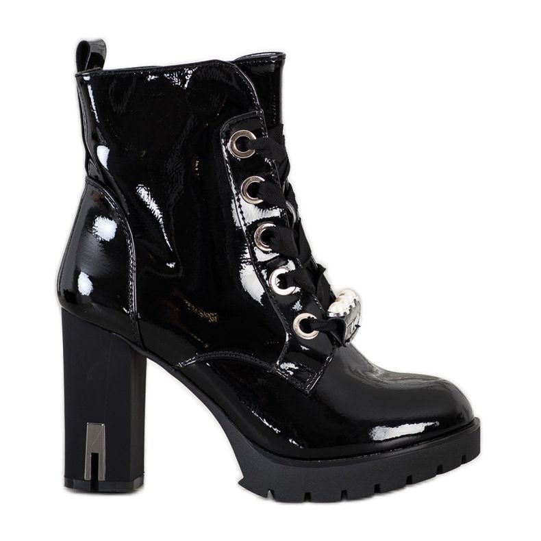 Super Mode Lacquered Fashion Boots black