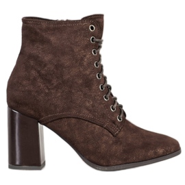 Kylie Tied Booties On A Post brown