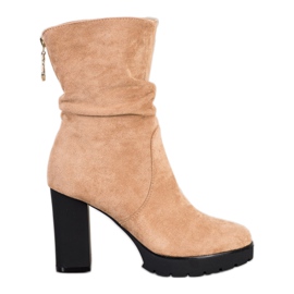 Bella Paris High Platform Boots beige