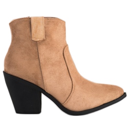 Small Swan Fashionable Boots In Spitz brown