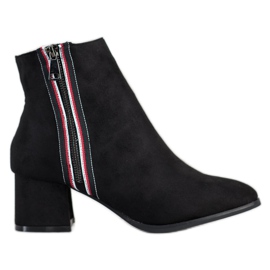 Daszyński Suede boots with a decorative zipper black