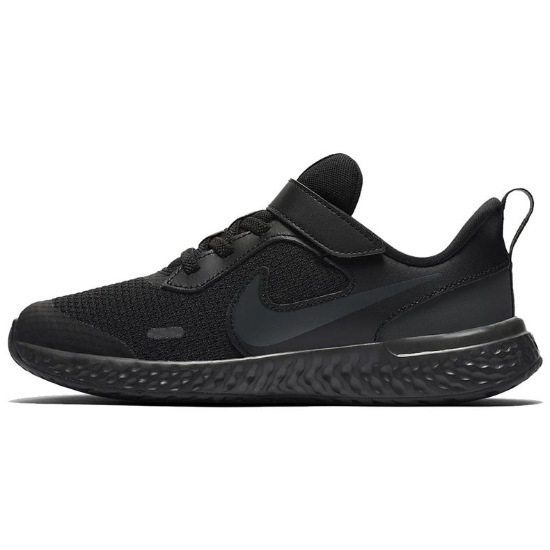 Nike Revolution 5 children's shoes black BQ5672 001 Nike Revolution 5 children's shoes black BQ5672 001