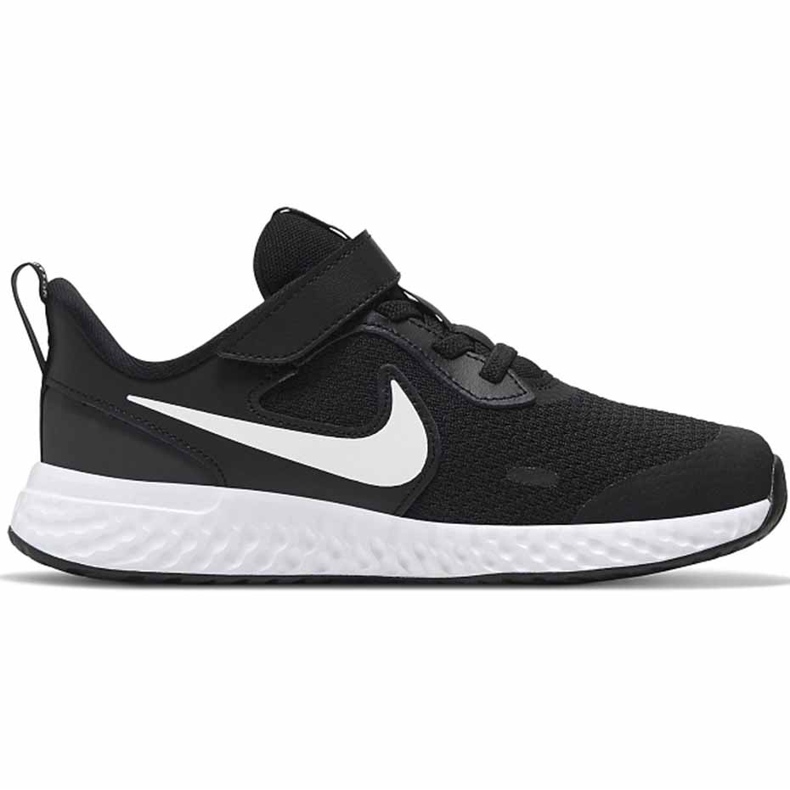 Nike Revolution 5 black and white children's shoes BQ5672 003