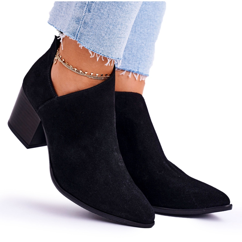 Nicole Women's Boots With A Cut Out Suede Black Lawrence