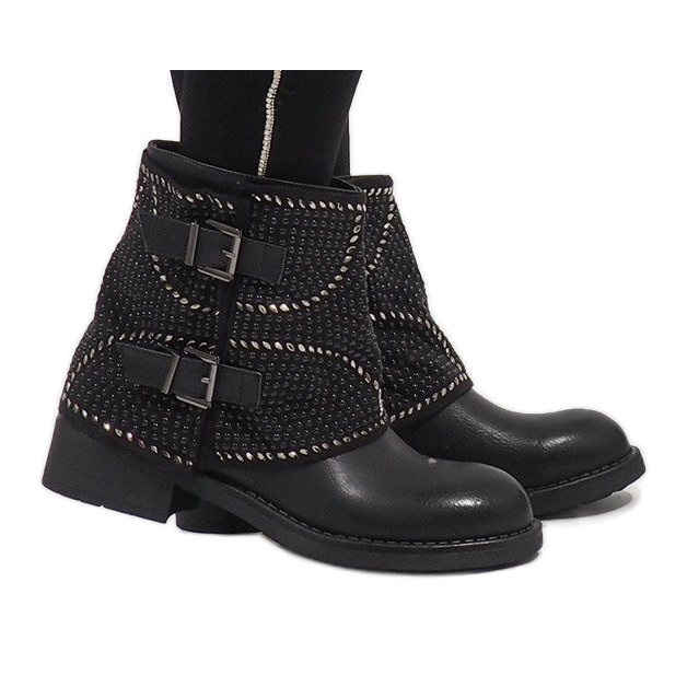 Marquiiz Black decorated boots 6352-PA Marquiiz Black decorated boots 6352-PA