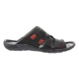 324 black men's slippers