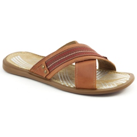Men's slippers 330 brown Men's slippers 330 brown