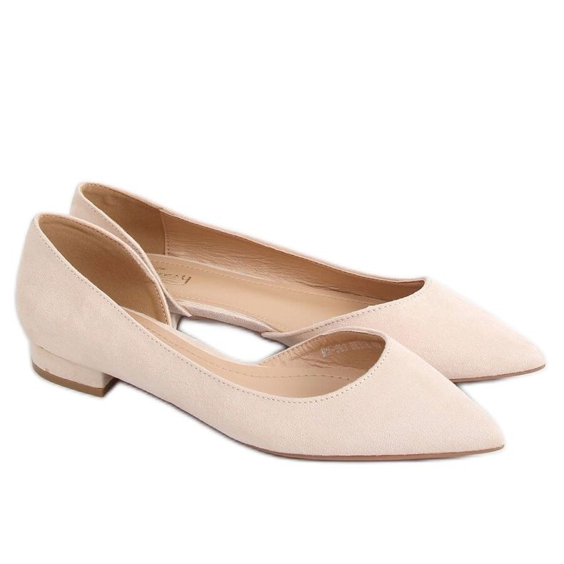 Ballerinas with a cut out beige MM-593 Beige