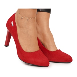 PJ1 Classic Pumps On A Suede Red Eliana Heel