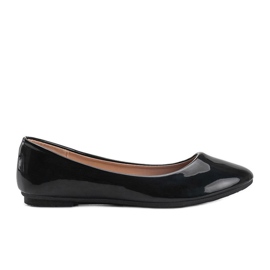 Black lacquered India ballerinas Black lacquered India ballerinas
