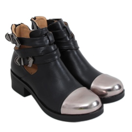 Black 9100 Black cut boots