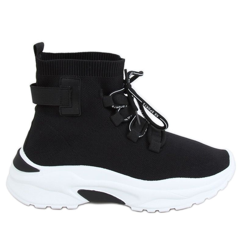 Black ankle-high sports shoes B0-676 Black Black ankle-high sports shoes B0-676 Black