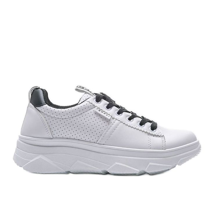 Black and white sports sneakers BO-529