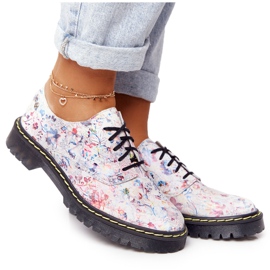 Women's Oxfords Maciejka Leather White Shoes With Flowers 04087-38 Women's Oxfords Maciejka Leather White Shoes With Flowers 04087-38