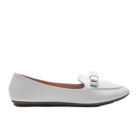 Women's white moccasins with Ingrid bow