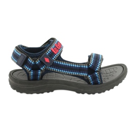 lee cooper chappals