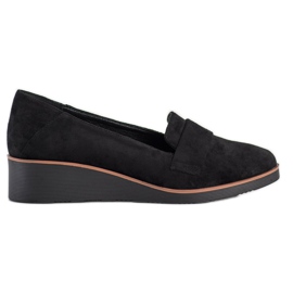 Suede Lords on the VINCEZA wedge black