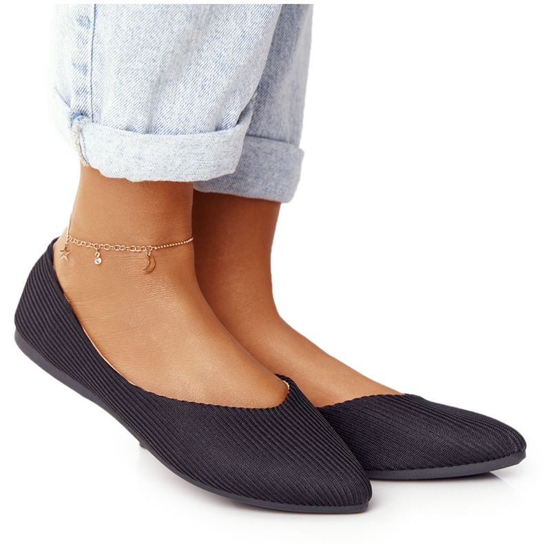 Delicate Ballerina In Spitz Vinceza 2187 Black