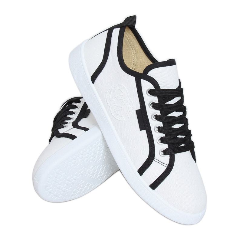 White sneakers NB385P White black