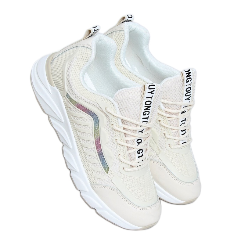 Beige sports shoes for women J143 Beige