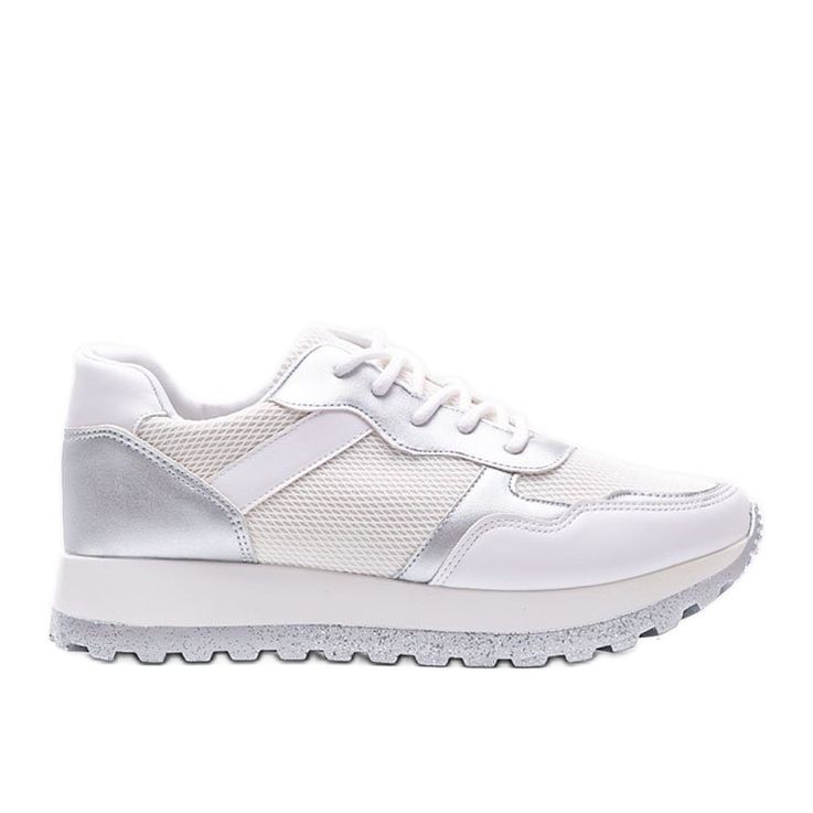 White sneakers from Antonia