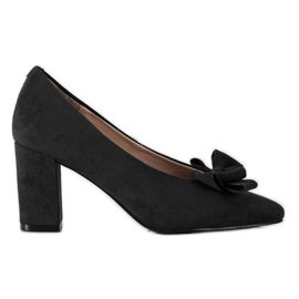 Black Pumps With A VINCEZA Bow