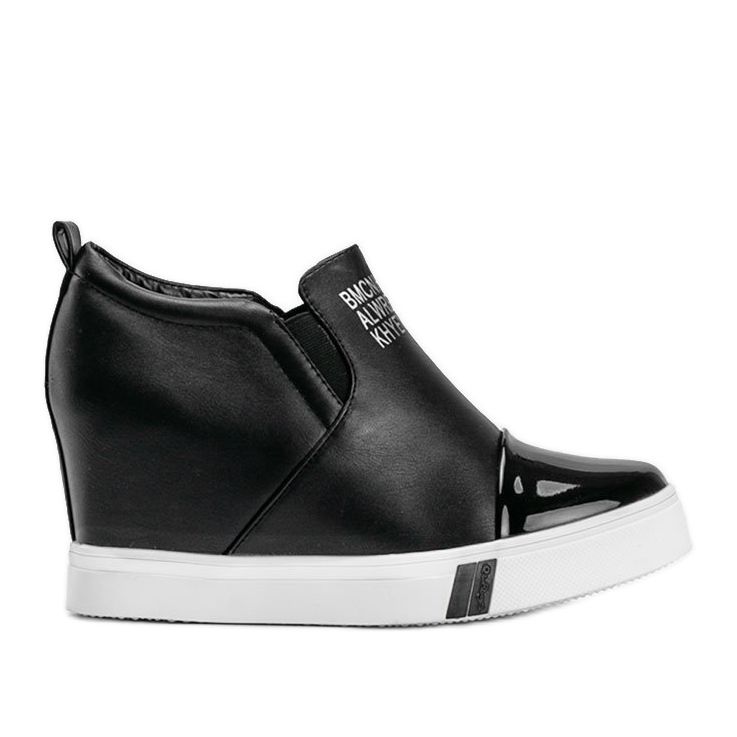 Women's black sneakers with Caroline inscriptions