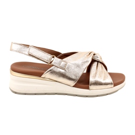 Caprice Platino Metal Leather Sandals 9-28300-20 959 golden Caprice Platino Metal Leather Sandals 9-28300-20 959 golden