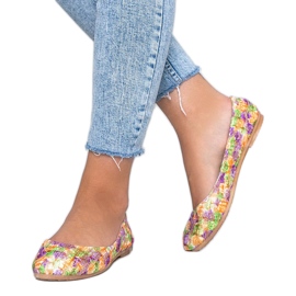 Shiny beige ballerinas with flowers Luz purple