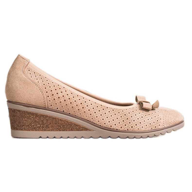Vinceza Openwork wedge pumps beige