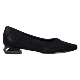 Pumps With Silver Heel VINCEZA black