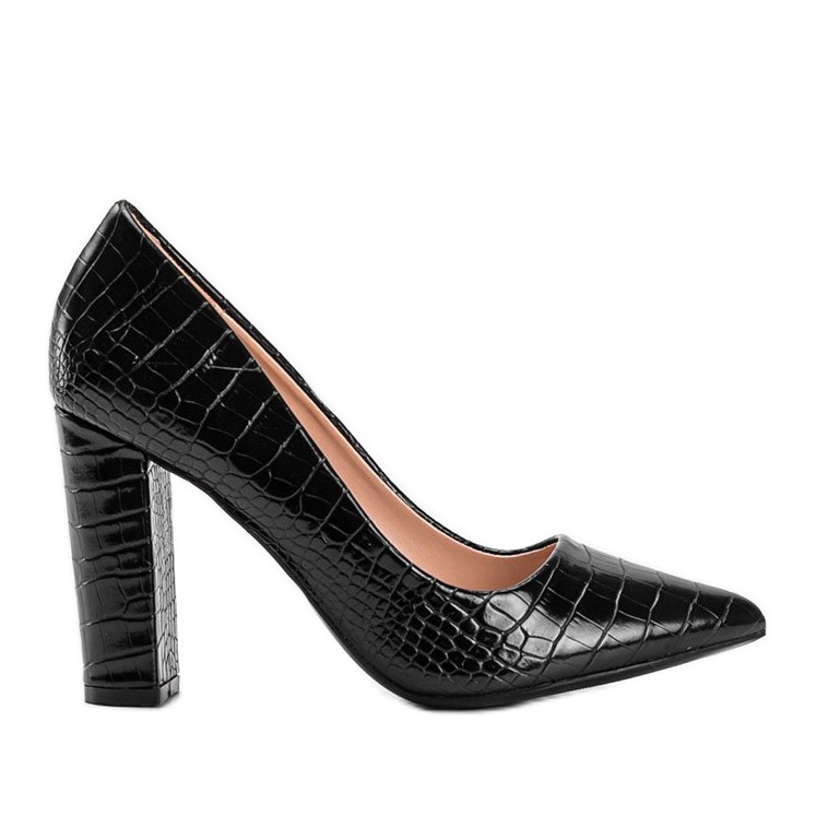 Black pumps on a Keely eco-leather post