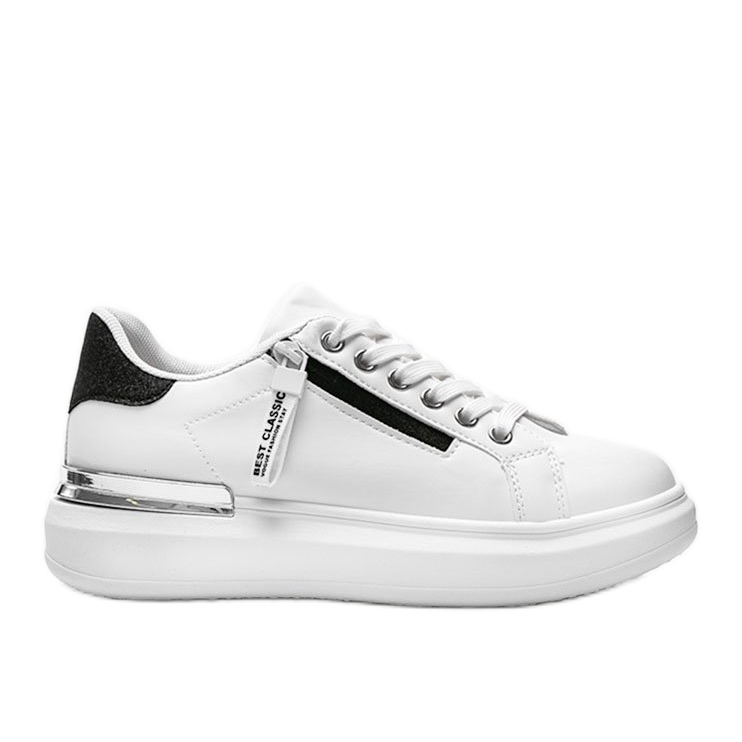 White sneakers with a decorative Kiana zip