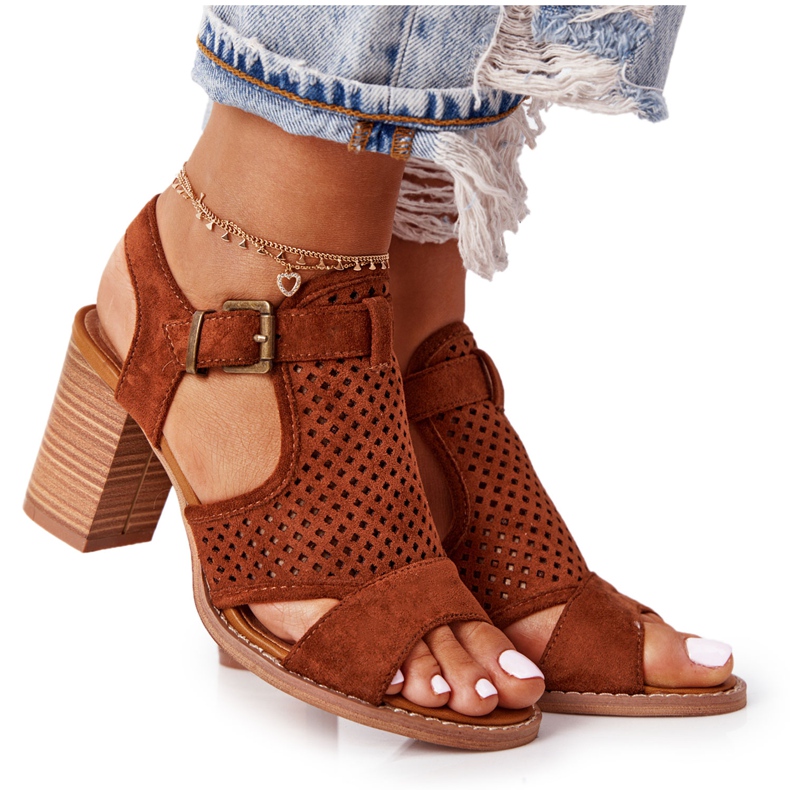 EVE Openwork Sandals On A Camel Hey Lover Bar brown