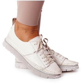 Women's leather shoes Maciejka 05054-25 Golden