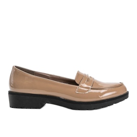 Beige lacquered Sis loafers