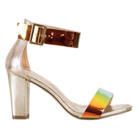 Goodin Sandals On A Bar With Holo Effect golden