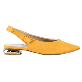 Goodin Stylish Pumps In Spitz yellow Goodin Stylish Pumps In Spitz yellow