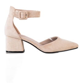 Goodin Pumps With Buckle beige