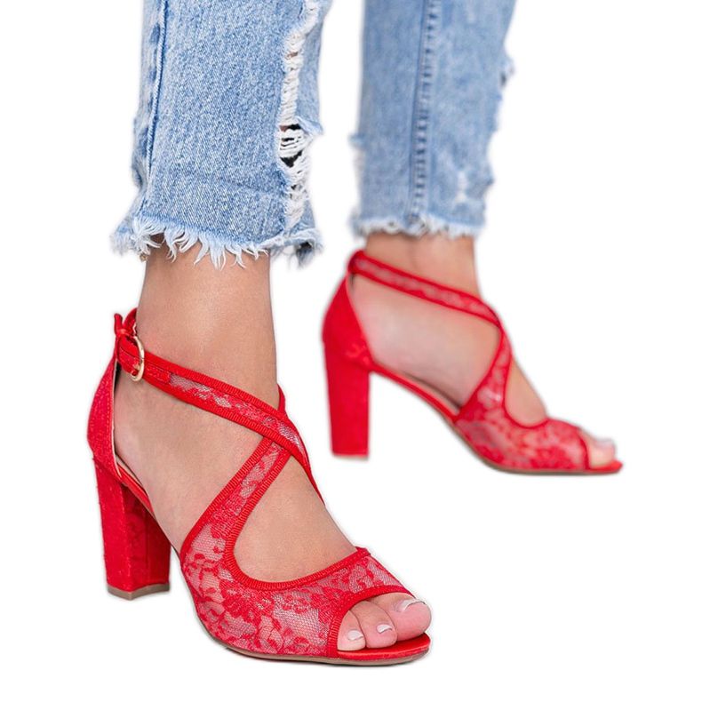 Red lace sandals on the Beth post