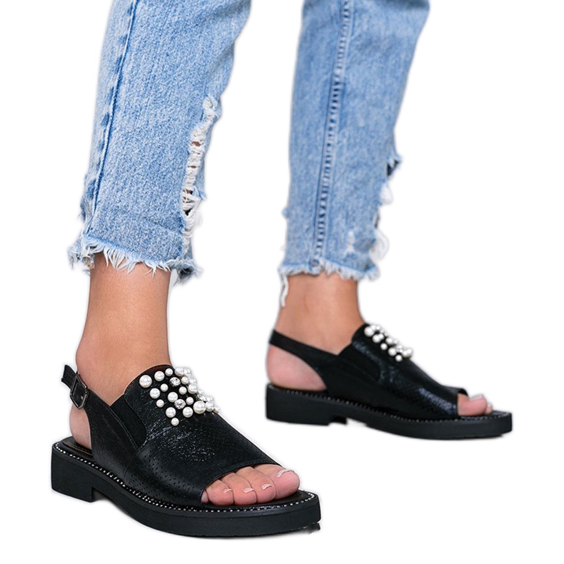 Black sandals with pearls Like A Woman