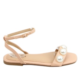 Ladies' beige sandals with pearls H19 Beige