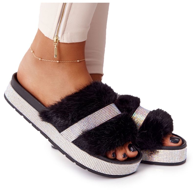 PS1 Black Slippers On The Platform With Fur And Cubic Zirconia Impress
