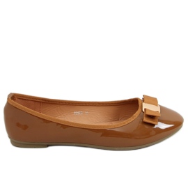 Camel lacquered ballerinas B2029 Camel brown Camel lacquered ballerinas B2029 Camel brown
