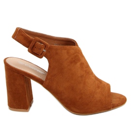 Sandals on wide heels camel 2D6L221-89 Camel brown Sandals on wide heels camel 2D6L221-89 Camel brown